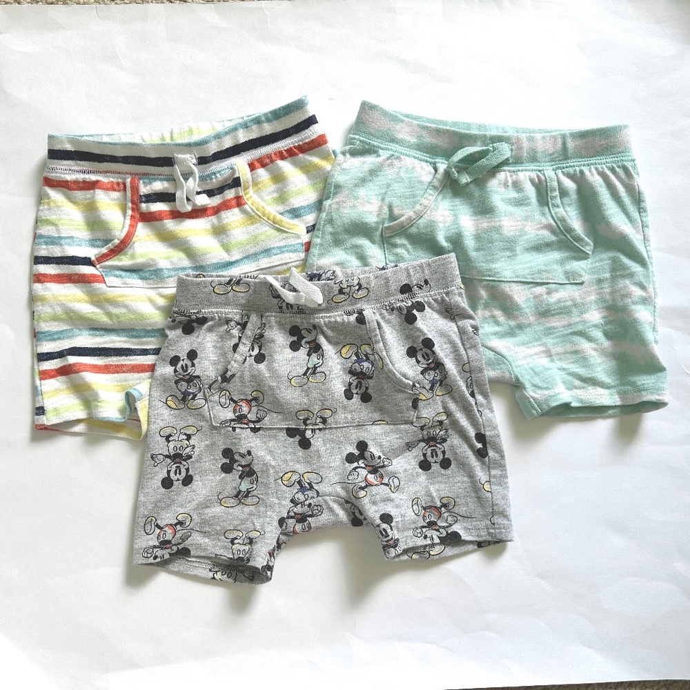 Boy's Shorts Size 18 Months Disney Mickey Stripes Tye-Dye Boy's Clothing Bundle